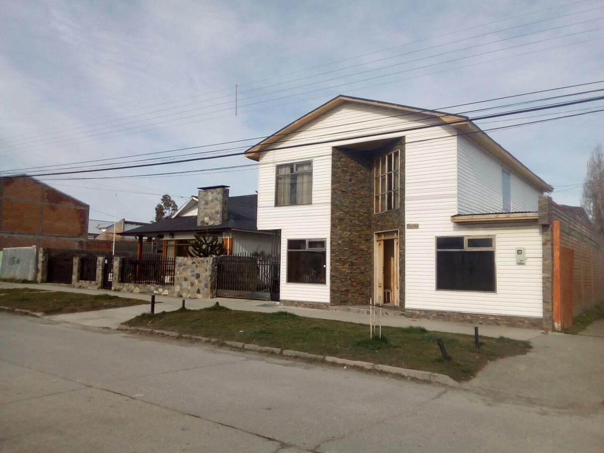Hostal Los Pioneros 纳塔列斯港 外观 照片