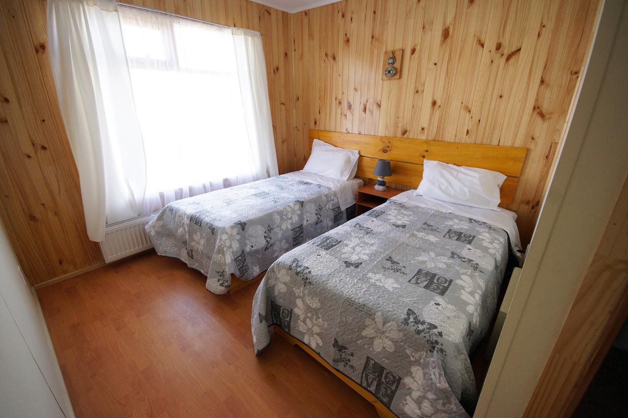 Hostal Los Pioneros 纳塔列斯港 外观 照片