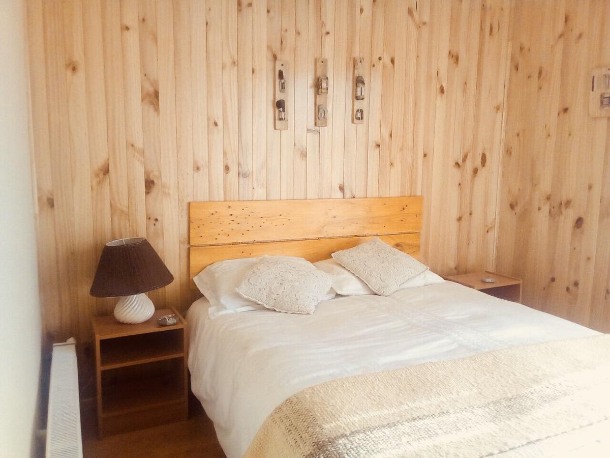 Hostal Los Pioneros 纳塔列斯港 外观 照片