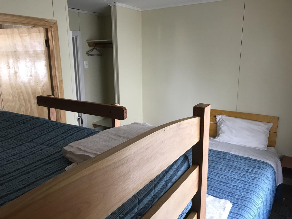 Hostal Los Pioneros 纳塔列斯港 外观 照片