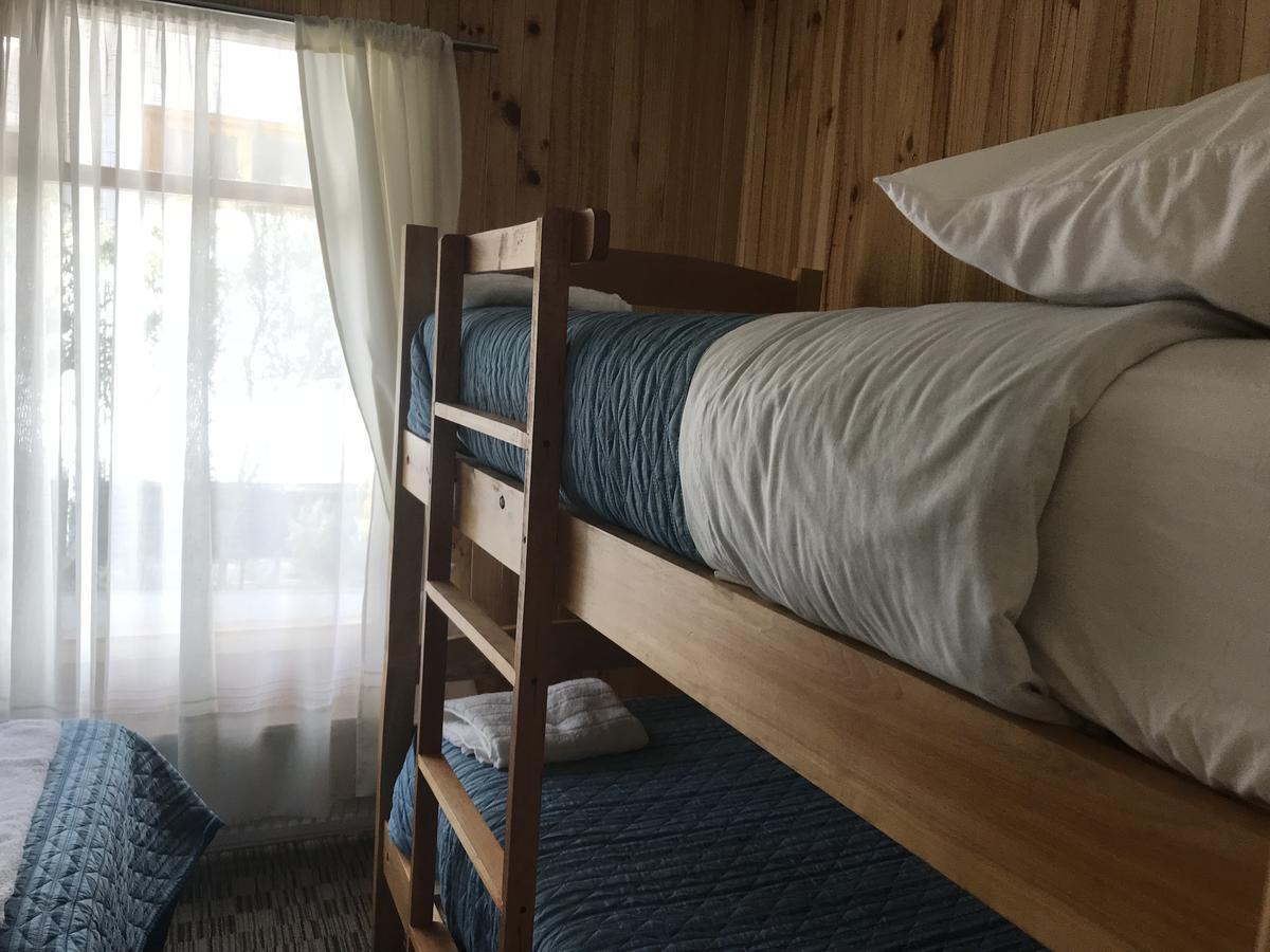 Hostal Los Pioneros 纳塔列斯港 外观 照片
